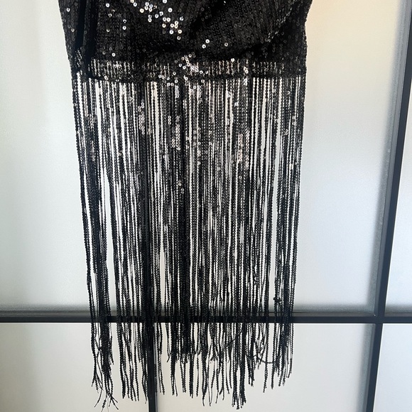 Black sequin fringe dress size Small - Picture 4 of 6